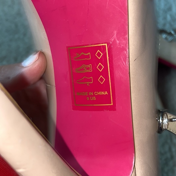 Signature by shoe dazzle heels - Picture 12 of 12